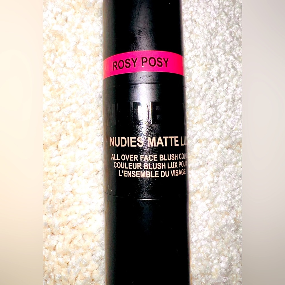 NUDESTIX